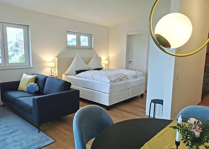 MAISON AMAND - Am See mit Privatstrand